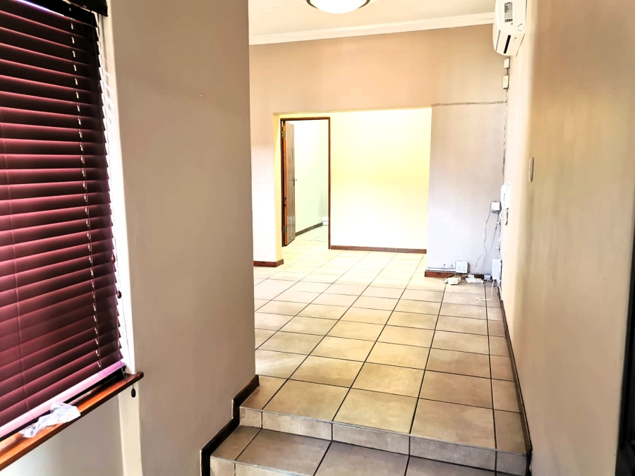 To Let commercial Property for Rent in Eldoraigne Gauteng