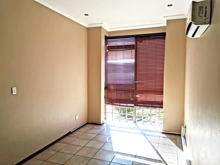 To Let commercial Property for Rent in Eldoraigne Gauteng