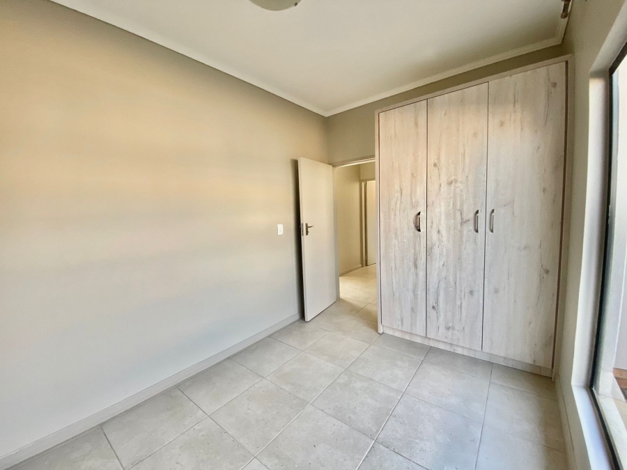To Let 3 Bedroom Property for Rent in Amberfield Gauteng