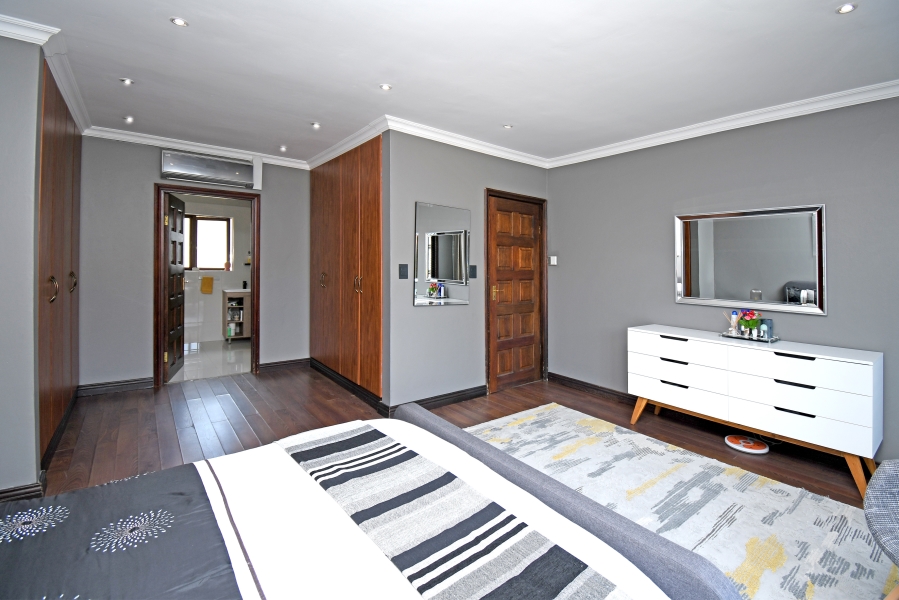 4 Bedroom Property for Sale in Bedfordview Gauteng
