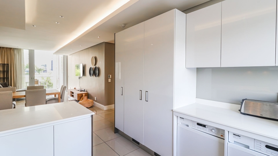 To Let 2 Bedroom Property for Rent in Sandown Gauteng