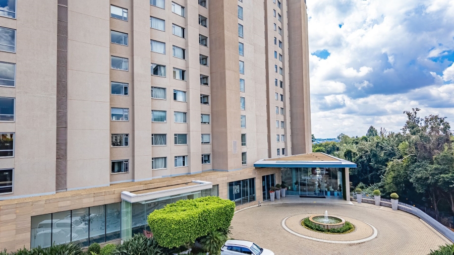 To Let 2 Bedroom Property for Rent in Sandown Gauteng