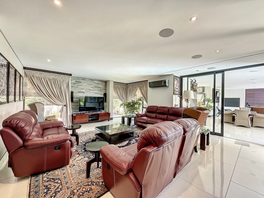 5 Bedroom Property for Sale in Lombardy Estate Gauteng