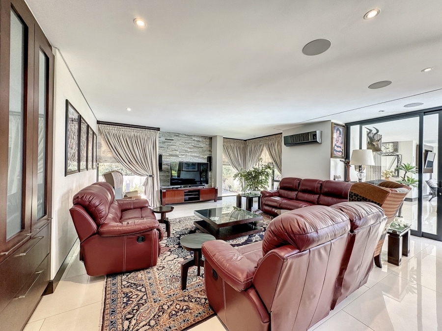 5 Bedroom Property for Sale in Lombardy Estate Gauteng