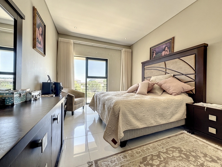 5 Bedroom Property for Sale in Lombardy Estate Gauteng