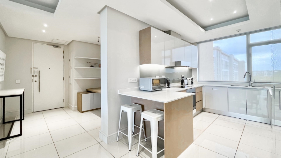 To Let 2 Bedroom Property for Rent in Sandown Gauteng