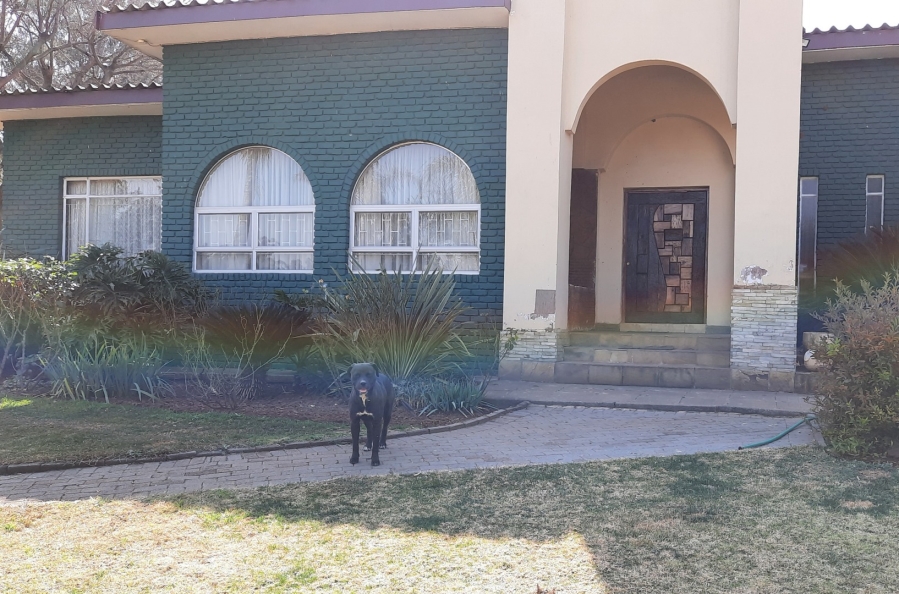 4 Bedroom Property for Sale in Holfontein Gauteng
