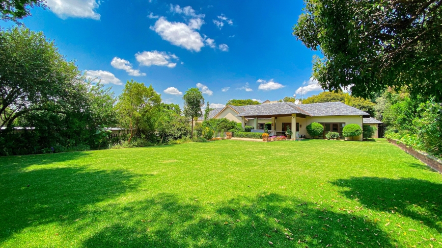 To Let 5 Bedroom Property for Rent in Bryanston Gauteng