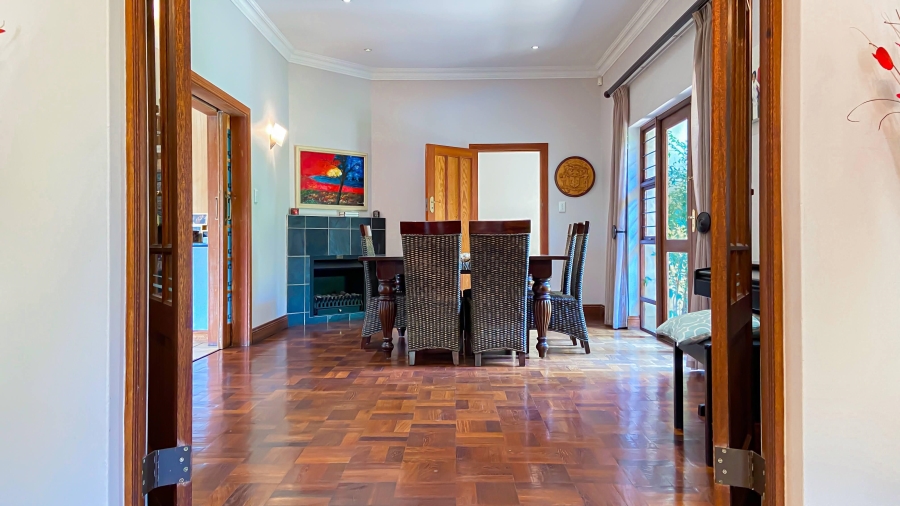 To Let 5 Bedroom Property for Rent in Bryanston Gauteng