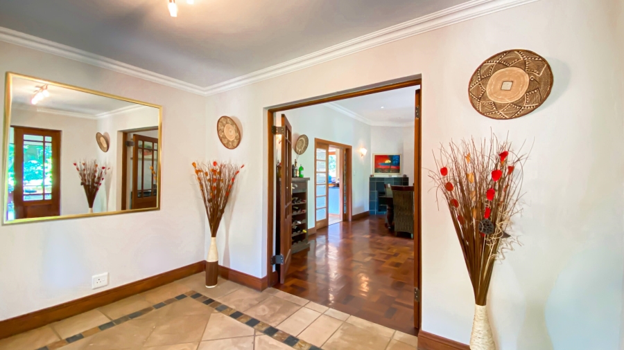 To Let 5 Bedroom Property for Rent in Bryanston Gauteng