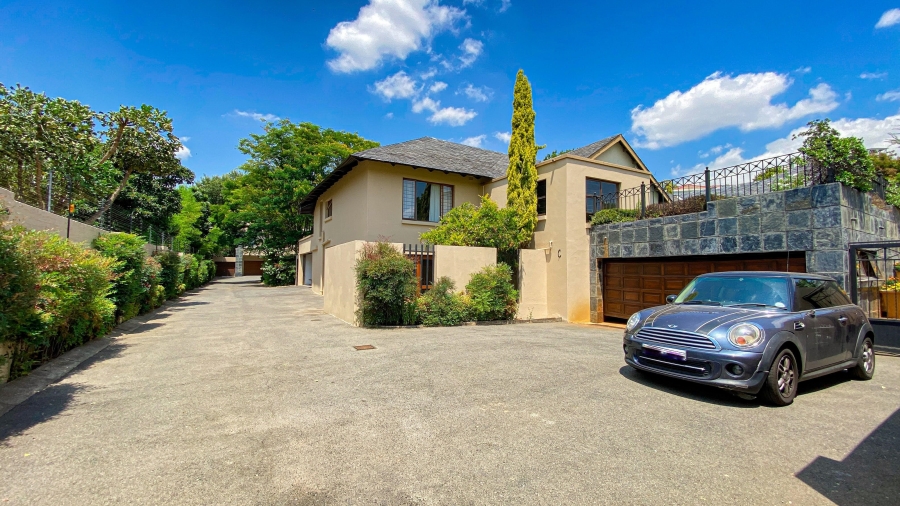 To Let 5 Bedroom Property for Rent in Bryanston Gauteng