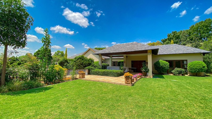 To Let 5 Bedroom Property for Rent in Bryanston Gauteng