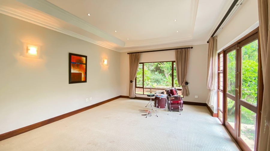 To Let 5 Bedroom Property for Rent in Bryanston Gauteng