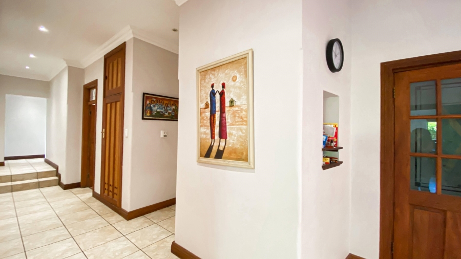 To Let 5 Bedroom Property for Rent in Bryanston Gauteng