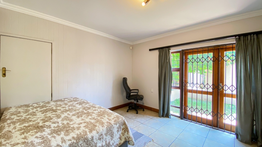 To Let 5 Bedroom Property for Rent in Bryanston Gauteng