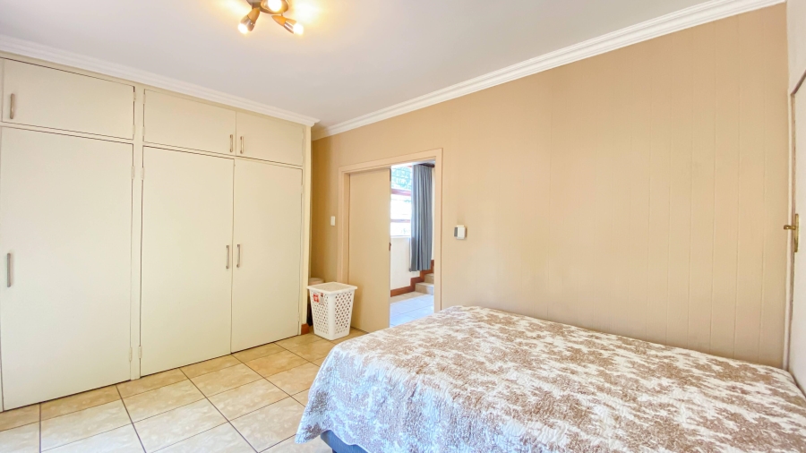 To Let 5 Bedroom Property for Rent in Bryanston Gauteng