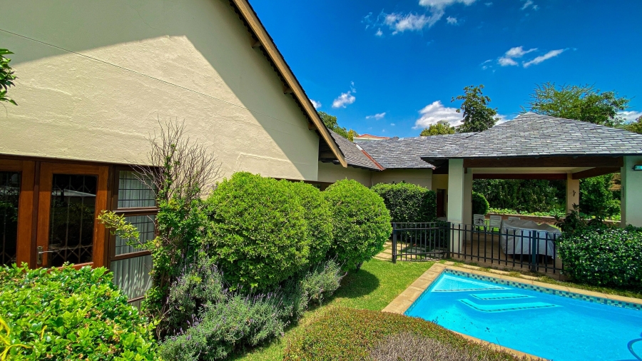 To Let 5 Bedroom Property for Rent in Bryanston Gauteng