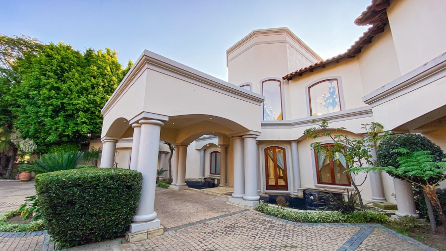 To Let 7 Bedroom Property for Rent in Hyde Park Gauteng