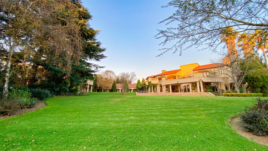 To Let 7 Bedroom Property for Rent in Hyde Park Gauteng