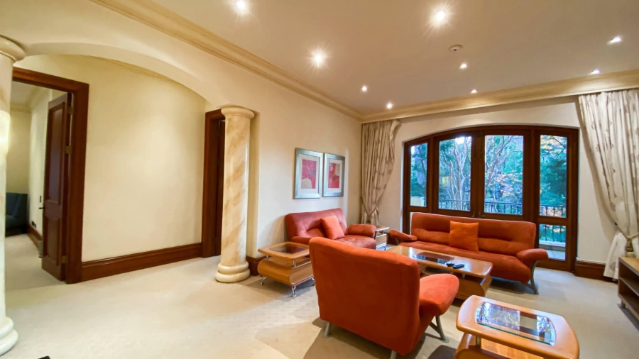 To Let 7 Bedroom Property for Rent in Hyde Park Gauteng