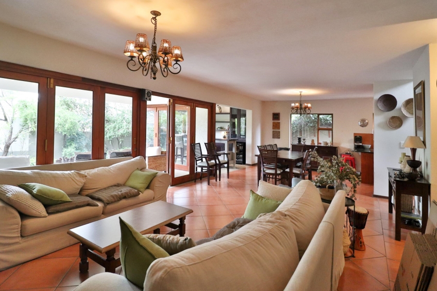 To Let 3 Bedroom Property for Rent in Bryanston Gauteng