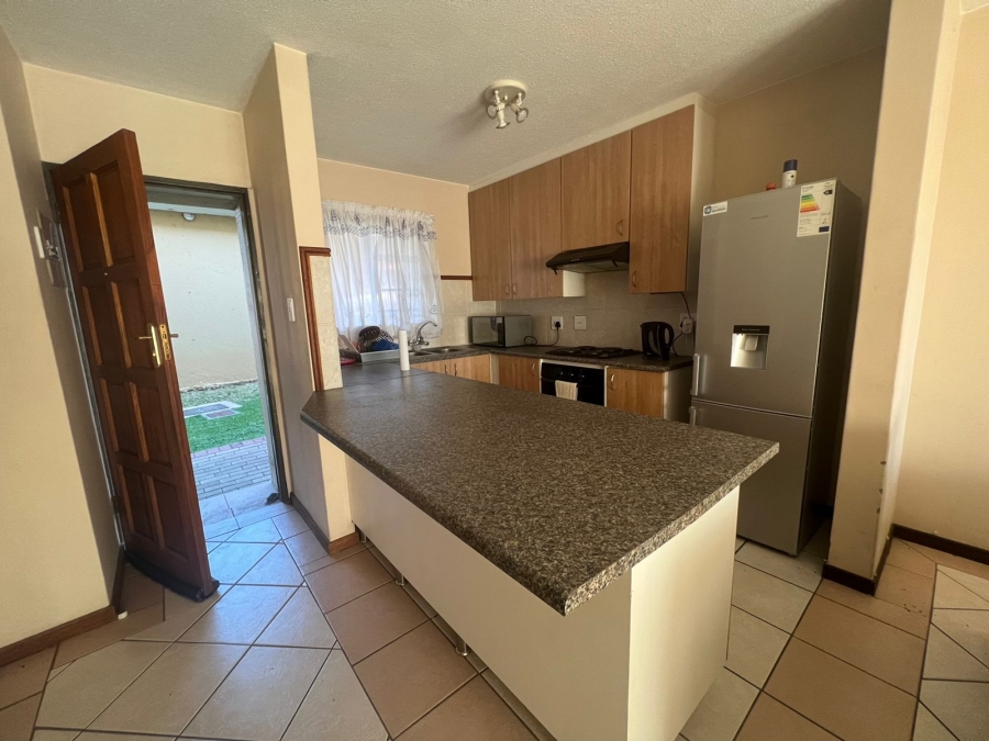 To Let 2 Bedroom Property for Rent in Sagewood Gauteng