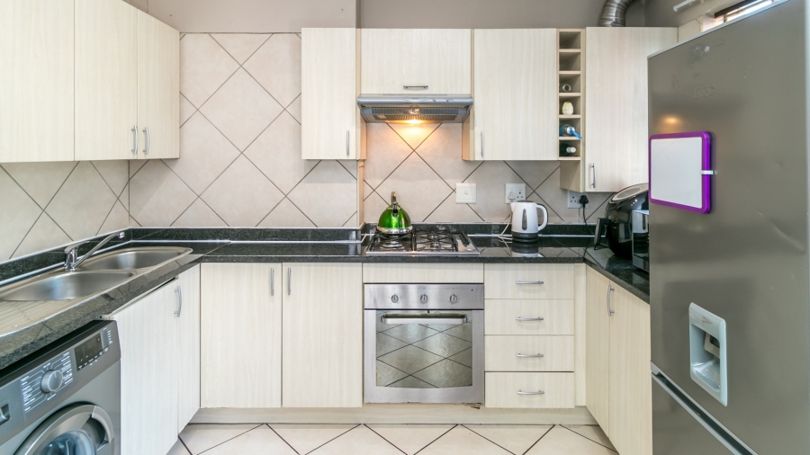 2 Bedroom Property for Sale in North Riding Gauteng