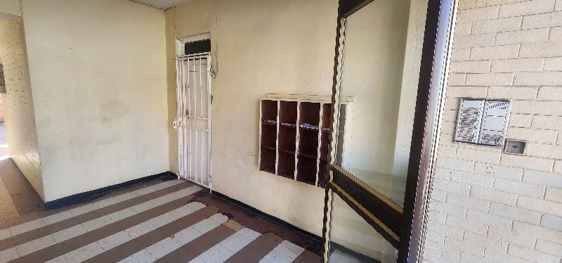 16 Bedroom Property for Sale in Yeoville Gauteng