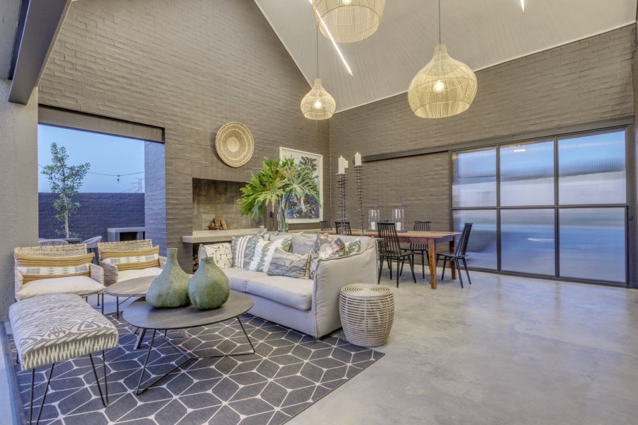 4 Bedroom Property for Sale in Helderfontein Estate Gauteng