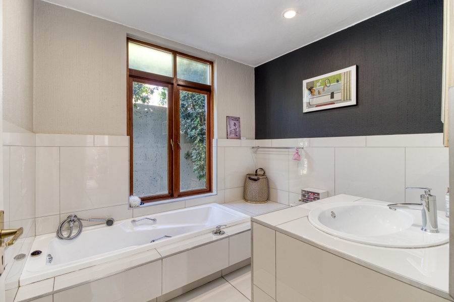 To Let 3 Bedroom Property for Rent in Dainfern Ridge Gauteng