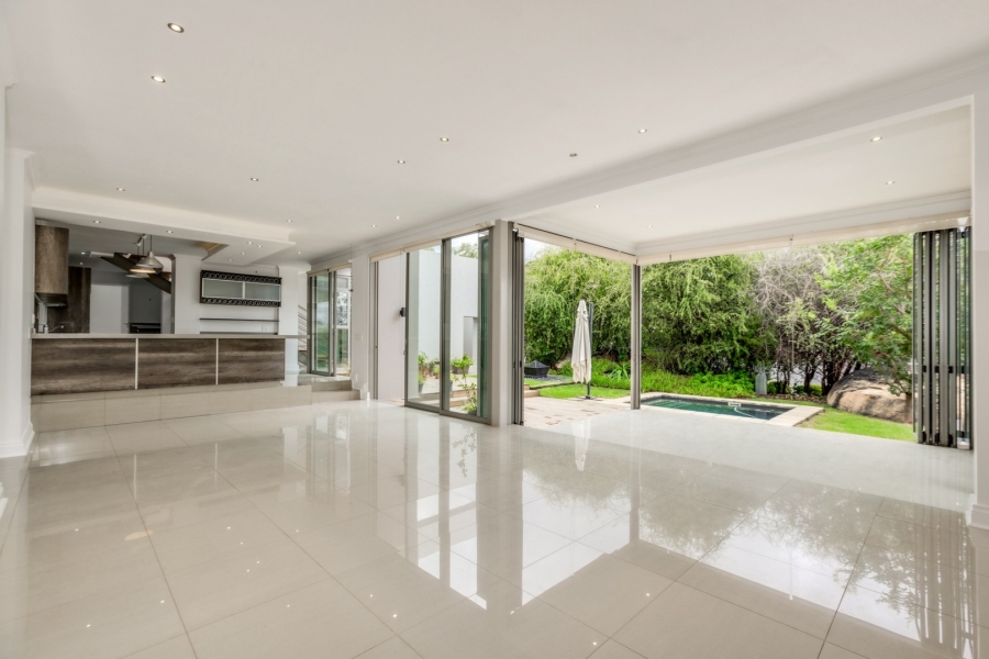 4 Bedroom Property for Sale in Helderfontein Estate Gauteng