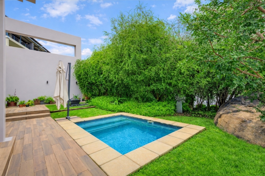4 Bedroom Property for Sale in Helderfontein Estate Gauteng