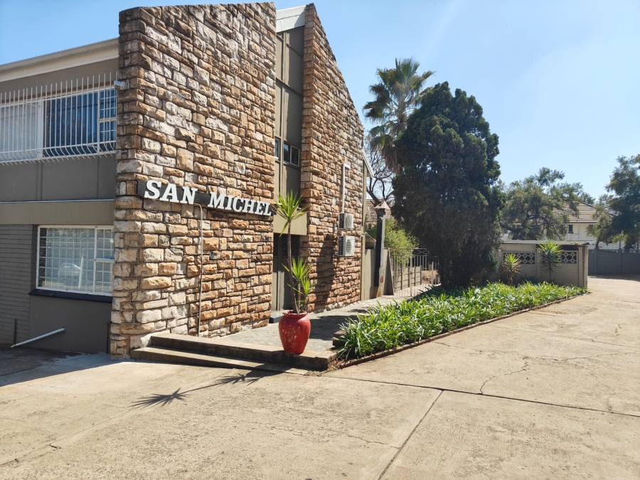 To Let 2 Bedroom Property for Rent in Three Rivers Proper Gauteng