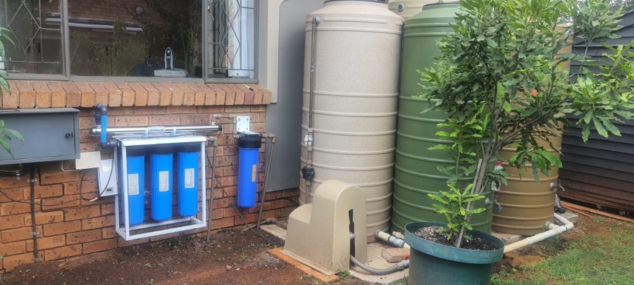 10 Bedroom Property for Sale in Kenleaf Gauteng