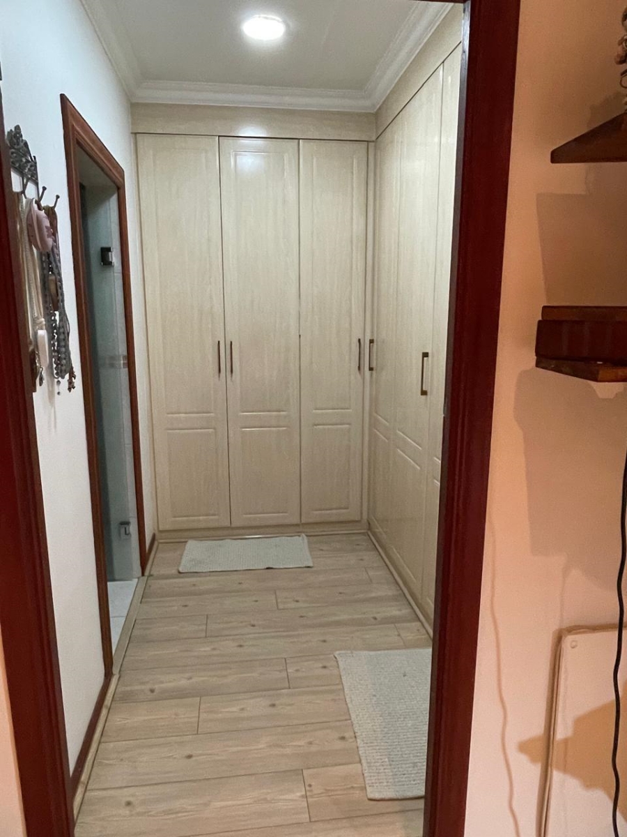 3 Bedroom Property for Sale in Parkhaven Gauteng