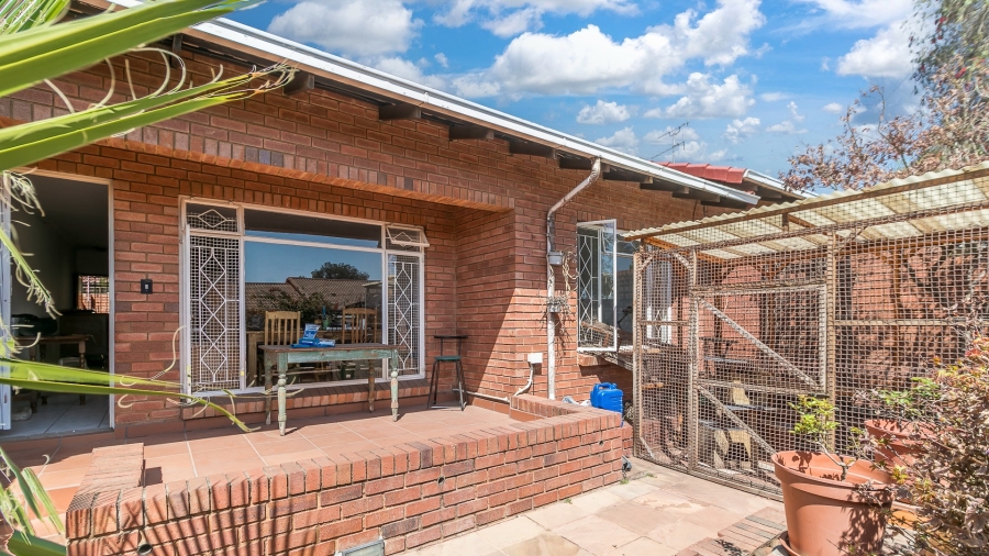 2 Bedroom Property for Sale in Ferndale Gauteng
