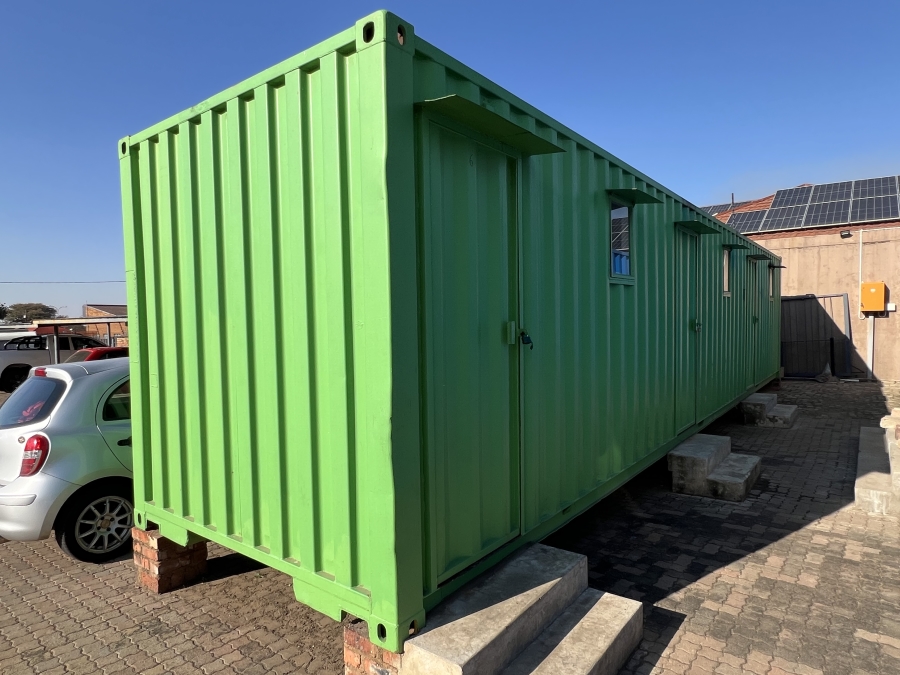 To Let 1 Bedroom Property for Rent in Dunnottar Gauteng