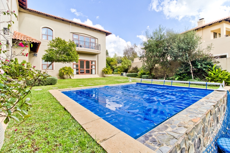 5 Bedroom Property for Sale in Dainfern Valley Gauteng