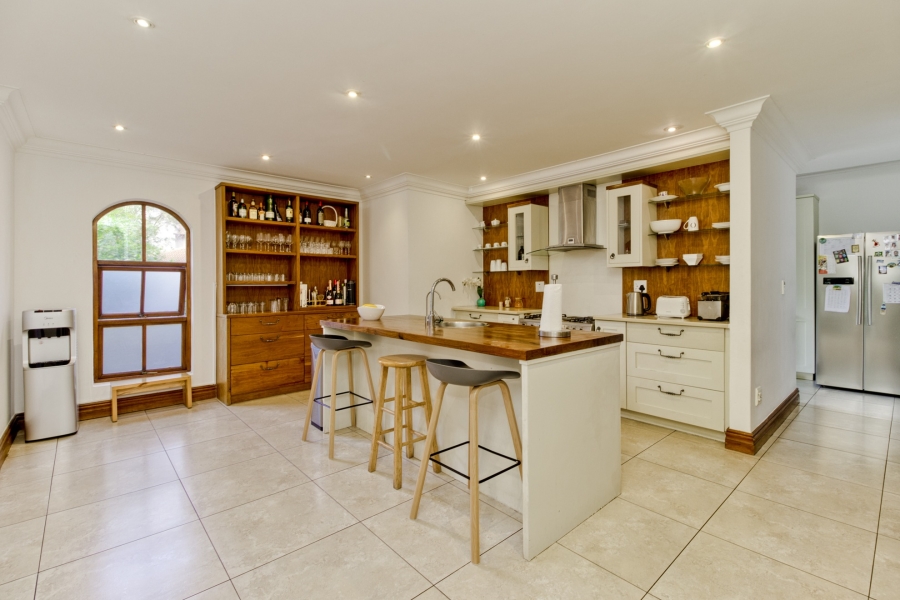 5 Bedroom Property for Sale in Dainfern Valley Gauteng