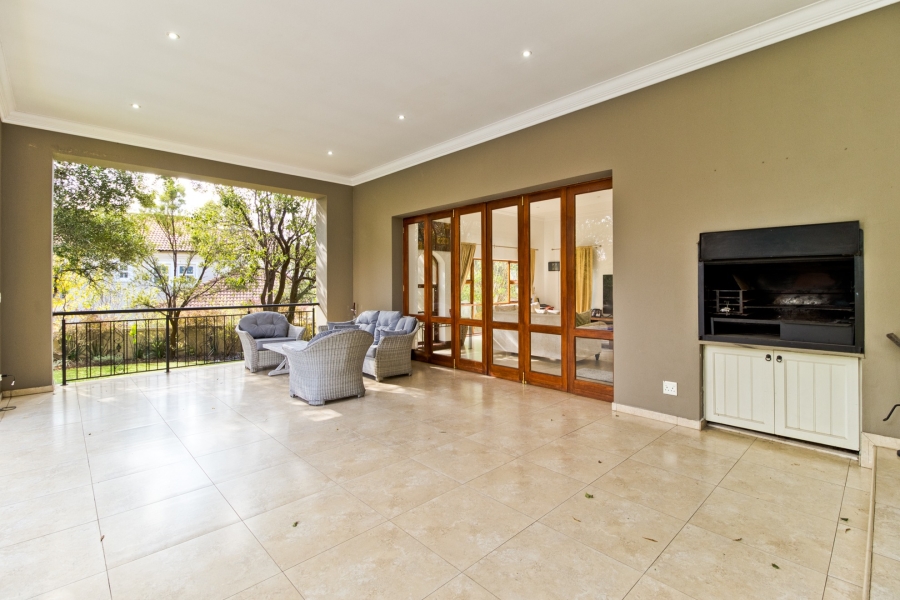 5 Bedroom Property for Sale in Dainfern Valley Gauteng