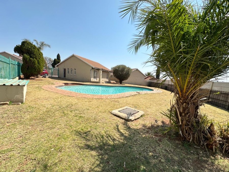 3 Bedroom Property for Sale in Norkem Park Gauteng