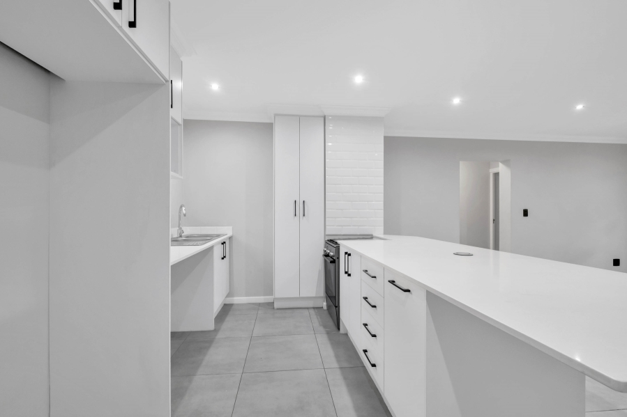 2 Bedroom Property for Sale in Morningside Manor Gauteng