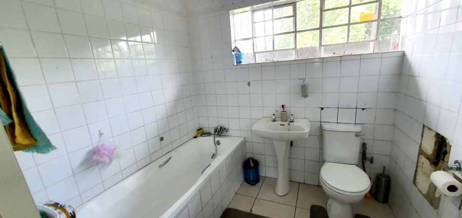 To Let 1 Bedroom Property for Rent in Three Rivers Proper Gauteng