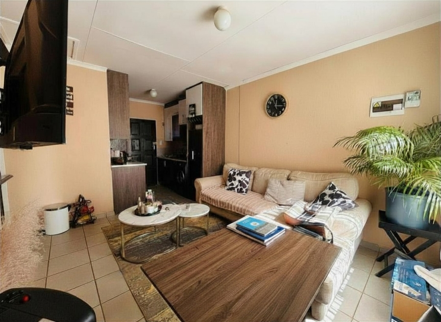 2 Bedroom Property for Sale in Savanna City Gauteng