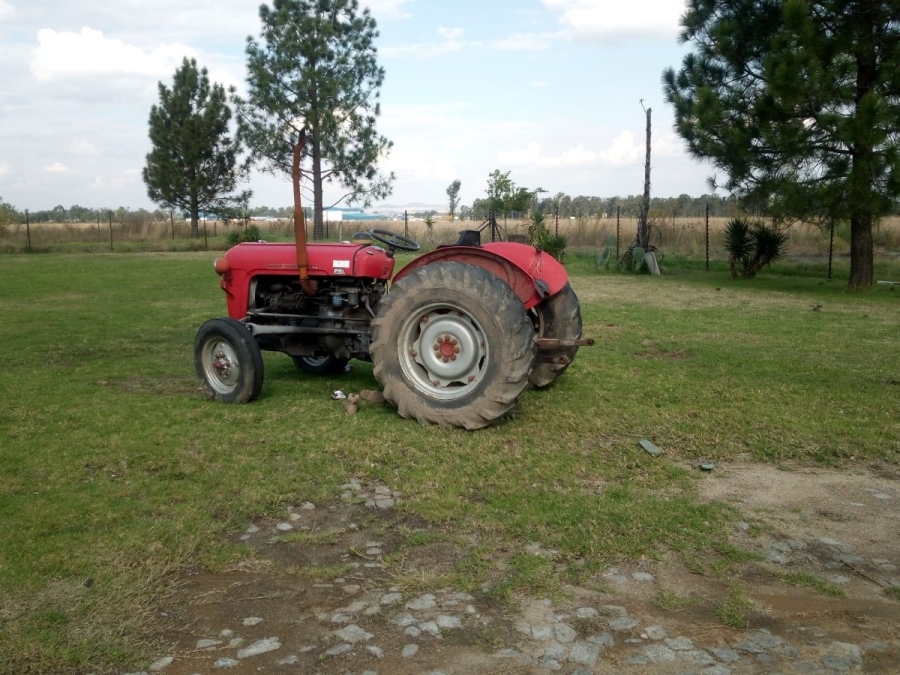 6 Bedroom Property for Sale in Valley Settlements A H Gauteng
