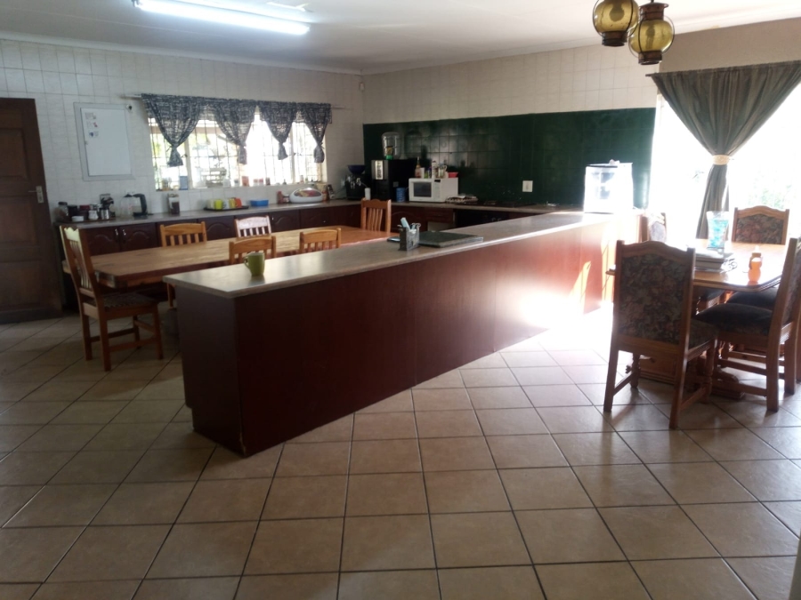 6 Bedroom Property for Sale in Valley Settlements A H Gauteng