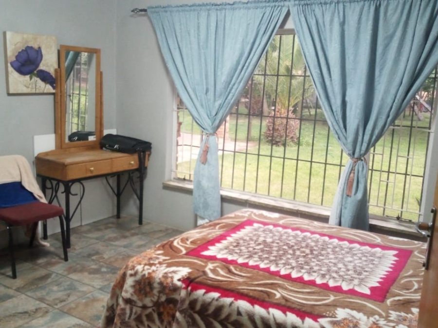 6 Bedroom Property for Sale in Valley Settlements A H Gauteng