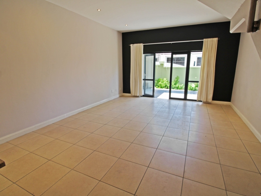 To Let 2 Bedroom Property for Rent in Bryanston Gauteng