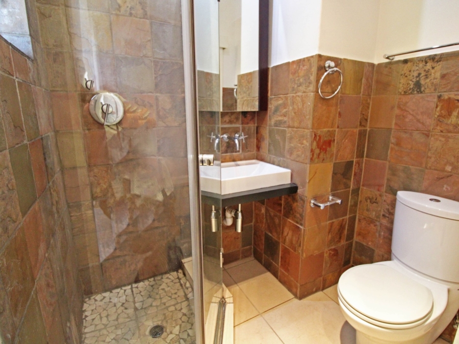 To Let 2 Bedroom Property for Rent in Bryanston Gauteng
