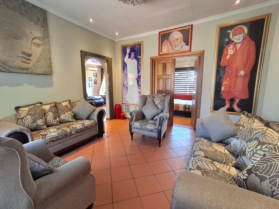 6 Bedroom Property for Sale in Dalpark Gauteng